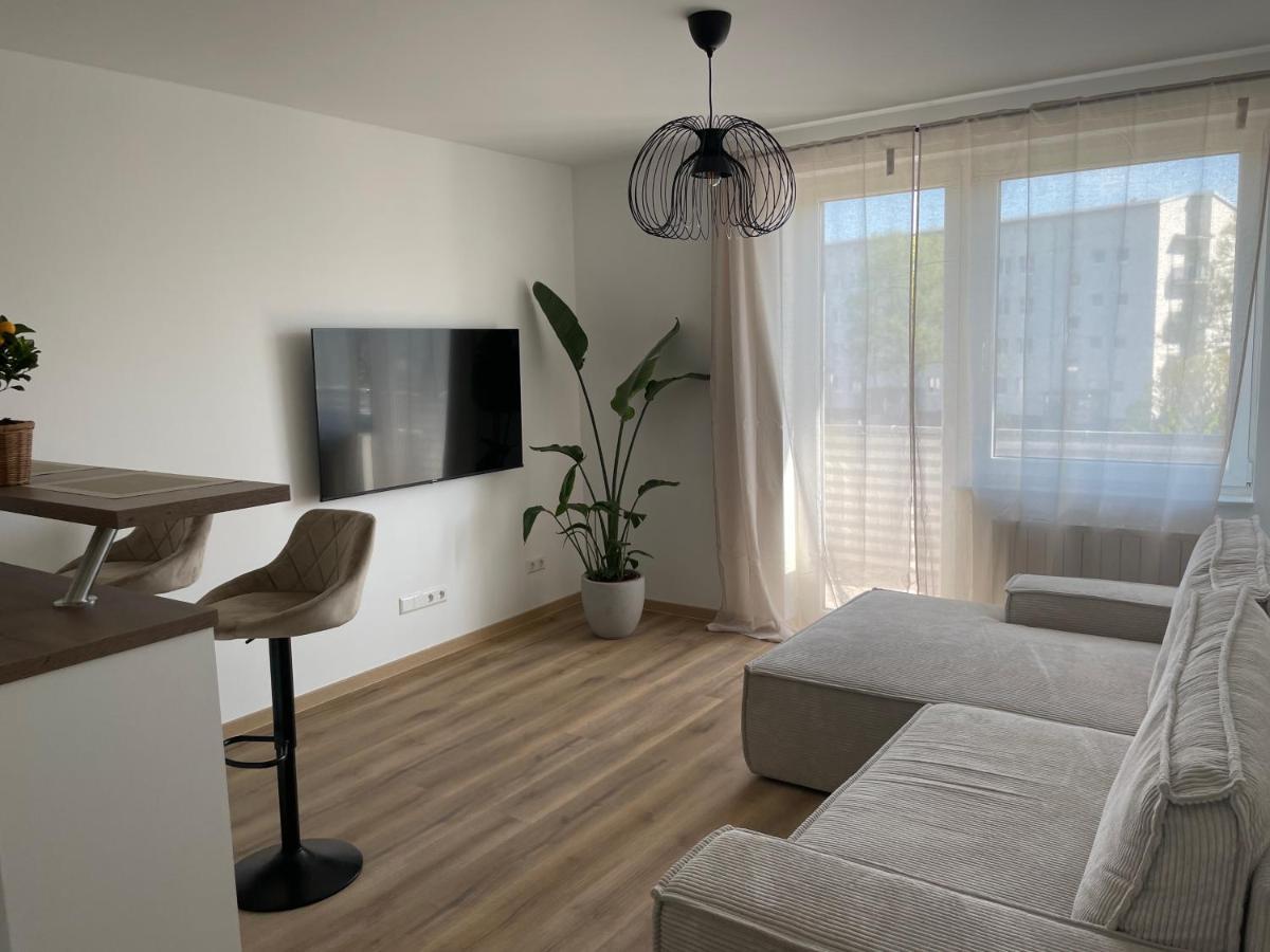 Neue Stilvolle 2-Zimmer Wohnung Im Zentrum Von Βόλφσμπουργκ Εξωτερικό φωτογραφία