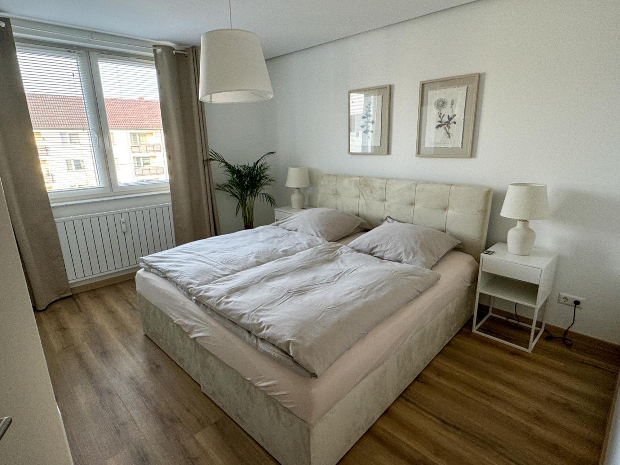 Neue Stilvolle 2-Zimmer Wohnung Im Zentrum Von Βόλφσμπουργκ Εξωτερικό φωτογραφία